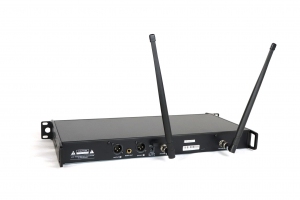 RFIntell QL7R/T1-A 651,800-683,400 МГц 2-канальная радиосистема с 2-мя ручными микрофонами в Новосибирской области